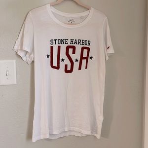5/$25 White Patriotic Tee Original League Collegiate Outfitters NWOT